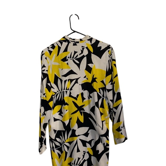 cream with yellow and black print linen blend , oversized statement blazer - Picture 8 of 10